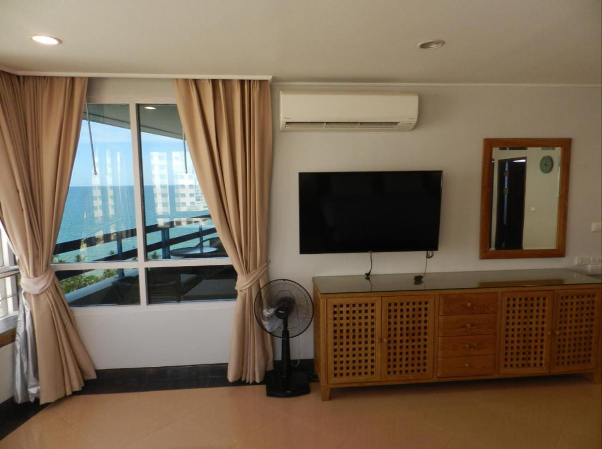 Jomtien Plaza Condotel Exterior foto