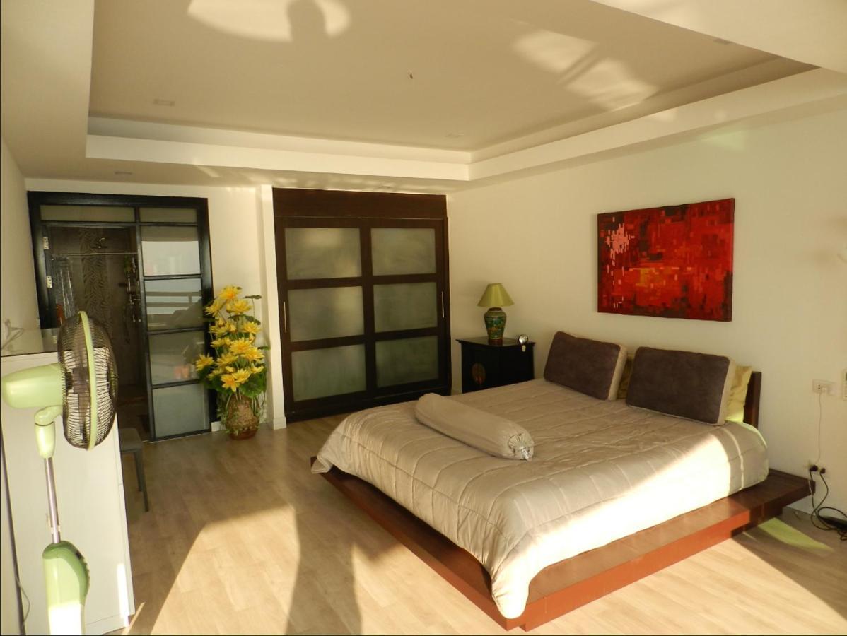 Jomtien Plaza Condotel Exterior foto